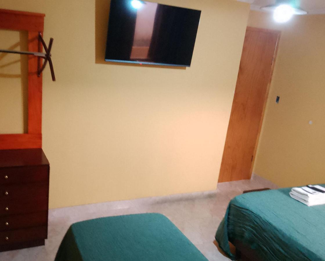 El Uru Suite Hotel Puerto Iguazú Esterno foto
