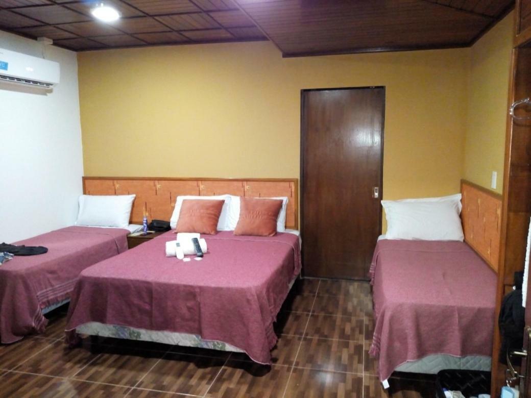 El Uru Suite Hotel Puerto Iguazú Esterno foto
