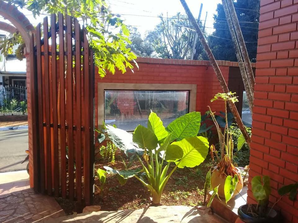 El Uru Suite Hotel Puerto Iguazú Esterno foto